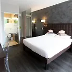 Hotel Le Relais De Farrou 4*