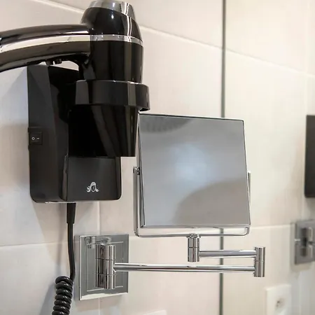 Logis - Restaurant - - Le Relais De Farrou Hotel Villefranche-de-Rouergue