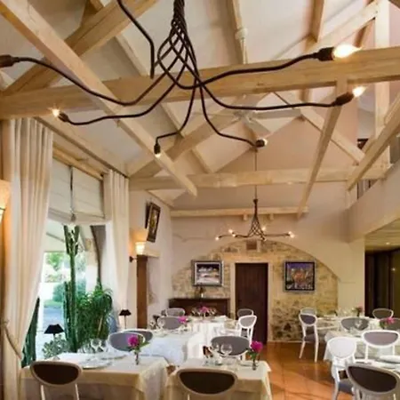 Le Relais De Farrou 4* Villefranche-de-Rouergue